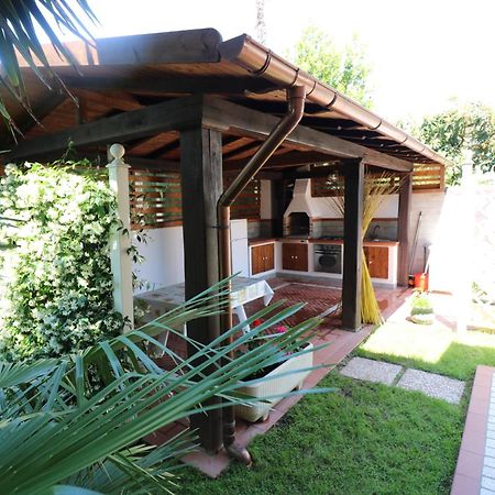 Attico in Villa 6/8 posti vista mare climatizzato Massa  Esterno foto